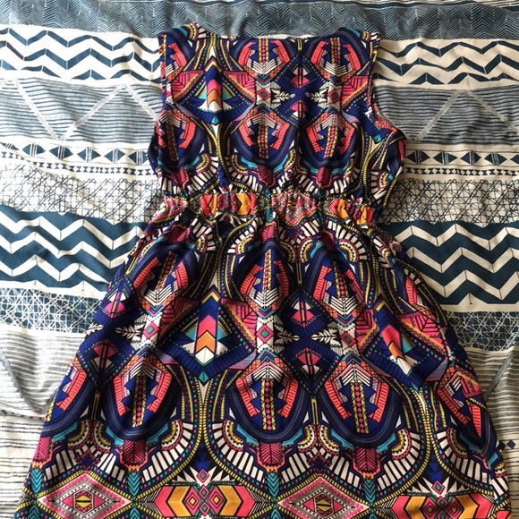 Colorful dress - Picture 4 of 4